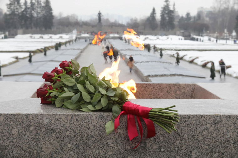 27 января – День снятия блокады города Ленинграда и Международный День памяти жертв Холокоста.